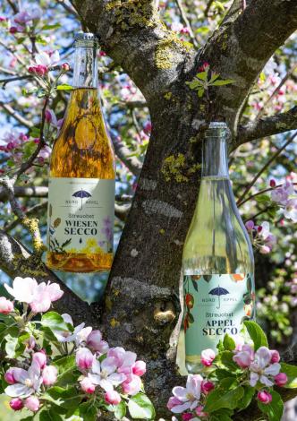 WiesenSecco und AppelSecco nebeneinander
